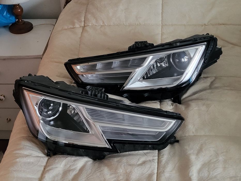 2 FARÓIS- Conjunto de farois originais Audi A4 B9 Xenon