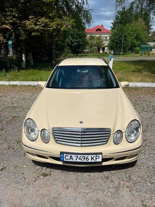 Продам Мерседес Е320