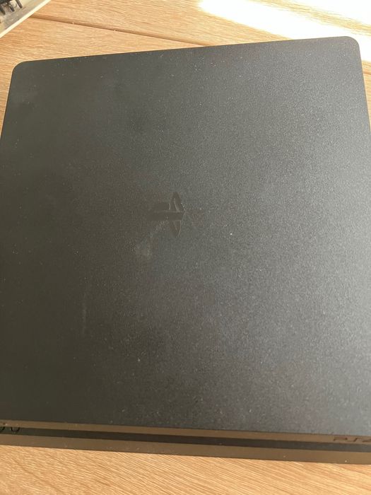 PlayStation 4 slim 500g