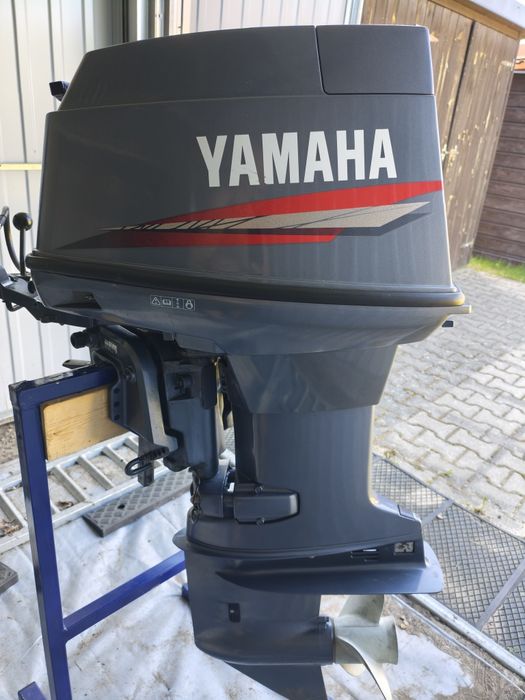 Silnik zaburtowy Yamaha 40 km 2T, stan igła, dziewica  1998, stopa S