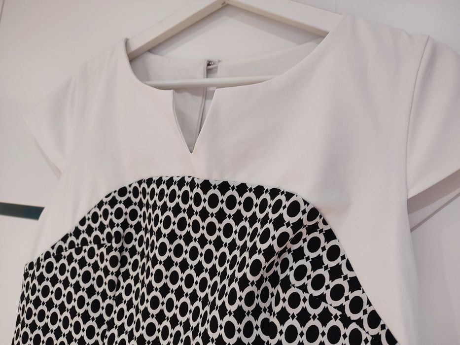 Sukienka biało czarna