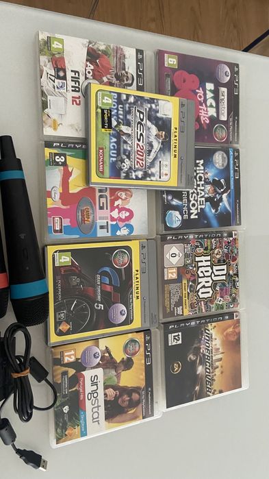 PS3 with games / microphones / Move / DJ turntable64286112632323123