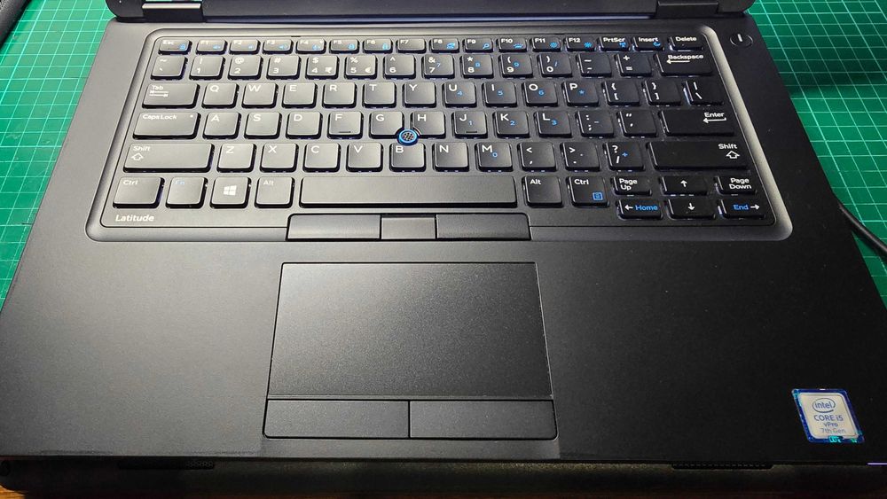 Dell Latitude E5480 Windows 10 Pro 2 sztuki stan idealny