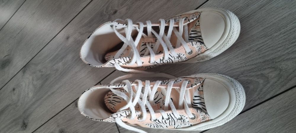 Converse Chuck Taylor