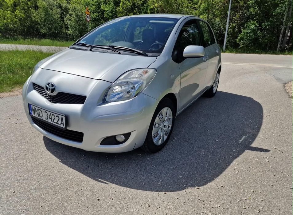 Sprzedam toyote yaris