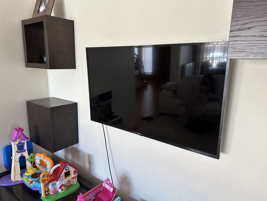 TV Led Lg para sala 42”