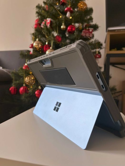 Microsoft Surface Pro 9