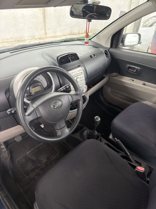Daihatsu Sirion 1.0 - toyota yaris - c1