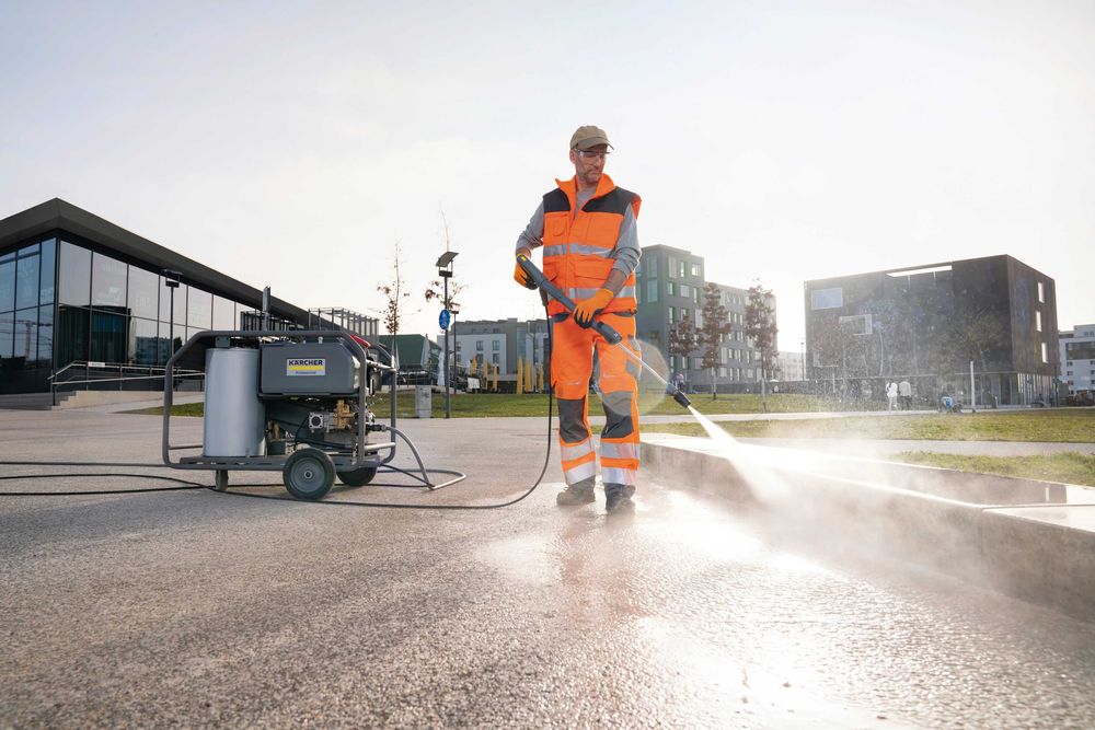 SPALINOWA Myjka ciśnieniowa GORĄCOWODNA KARCHER HDS 8/20 D - 200bar