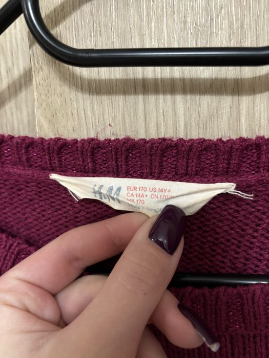 sweterek w pięknym kolorze H&M