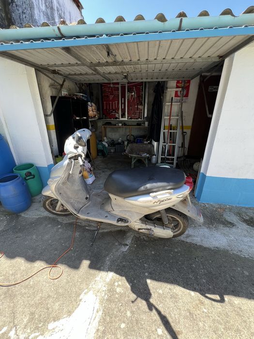 Yamaha neos 2008