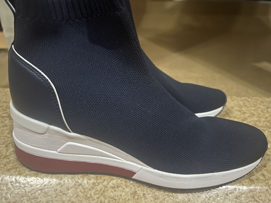 Michael Kors sneakersy granatowe r.40