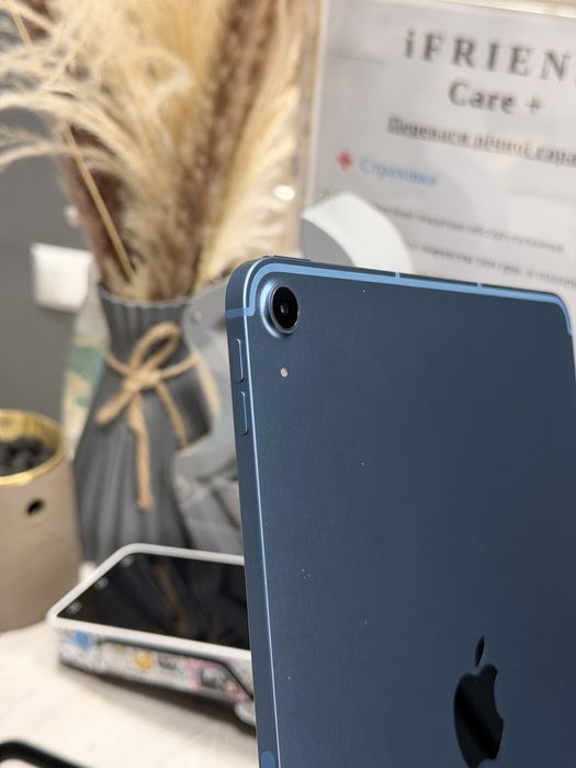 iPad Air, 64GB, M1 Wi-Fi + LTE, Blue (MM6U3, MM773) (2022)