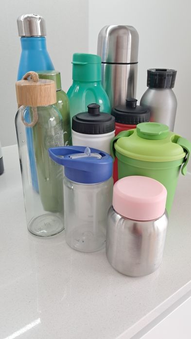 Conjunto Garrafas agua e termos