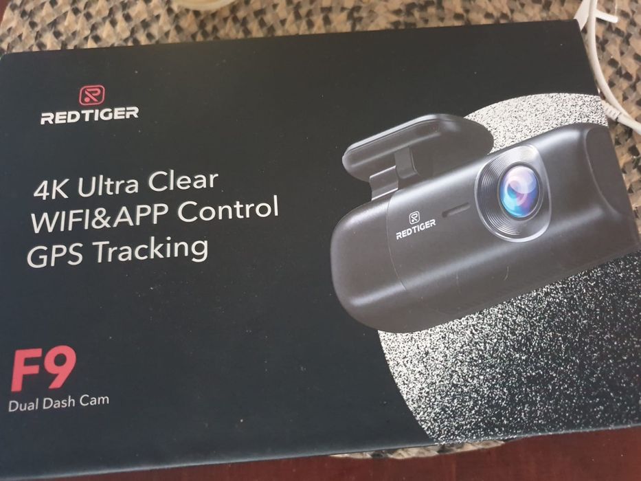 Wideorejestrator Firmy RedTiger F9