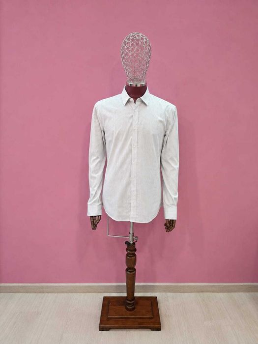 Mobiliário da loja de roupa