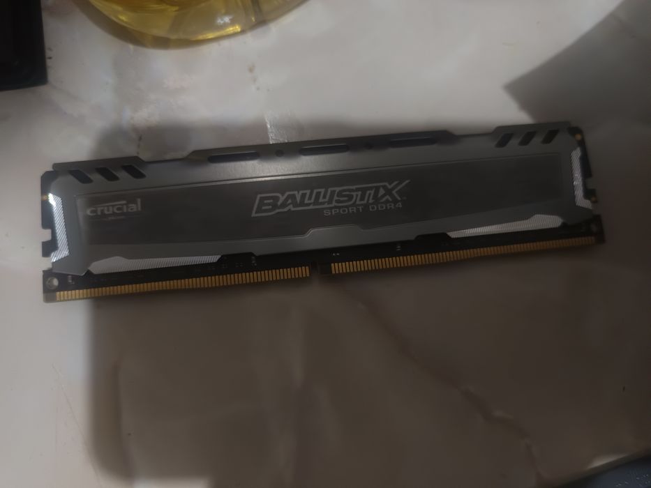 Vendo memória ddr4 8g 2400mhz