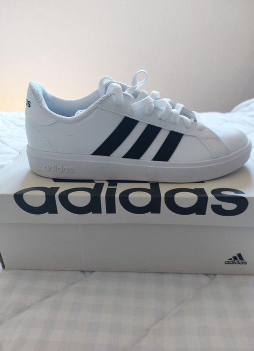 Adidas Grand Court