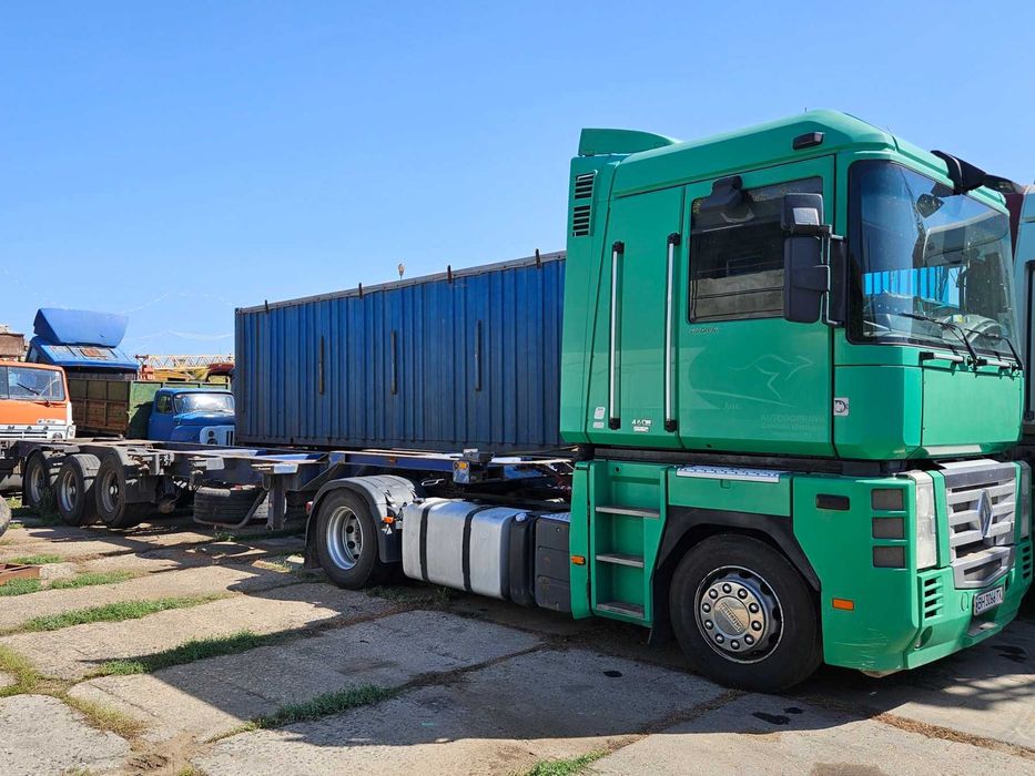 Продам полу прицеп контейнеровоз под все виды контейнеров