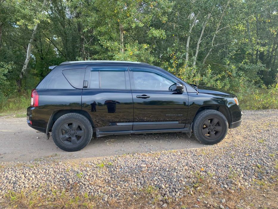 Продаж автомобіля джип компас