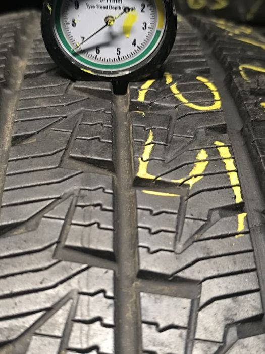 *Opony continental  vancontact 4 season 215/65/16C para