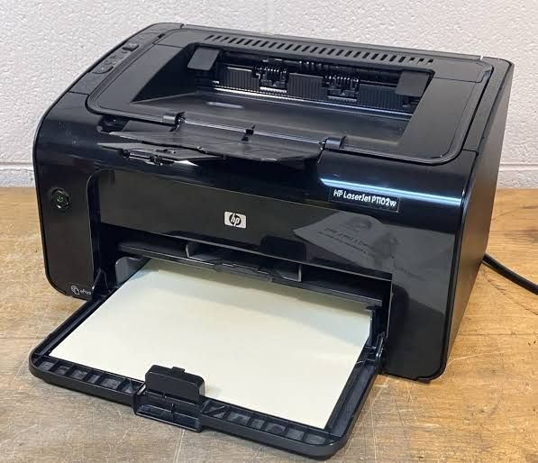 HP laserJet p1102w