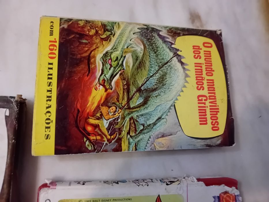 Conjunto de 5 Livros Infantis Colecção Histórias Selecção