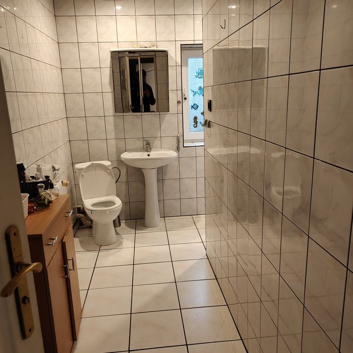 Pokój jednoosobowy lub dwuosobowy Lubań