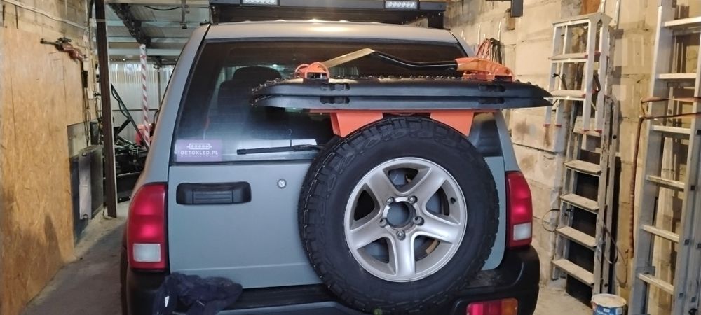 Bagaznik na kolo zapasowe offroad ,uchwyt ,mocowanie,trapy saperka