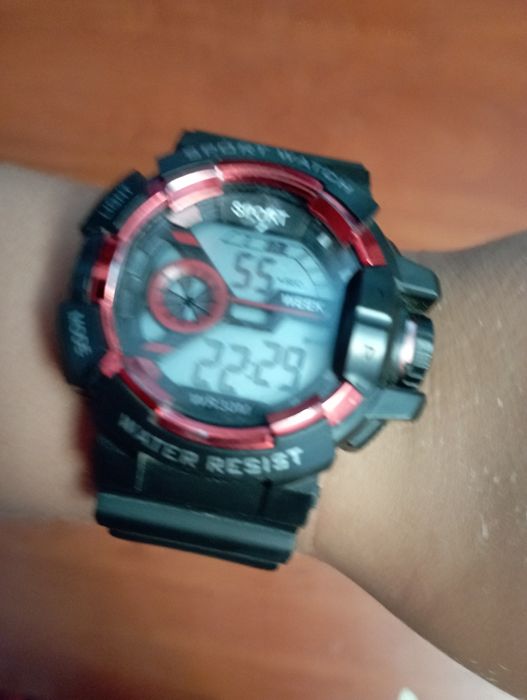 Продам годинник SPORT WATCH