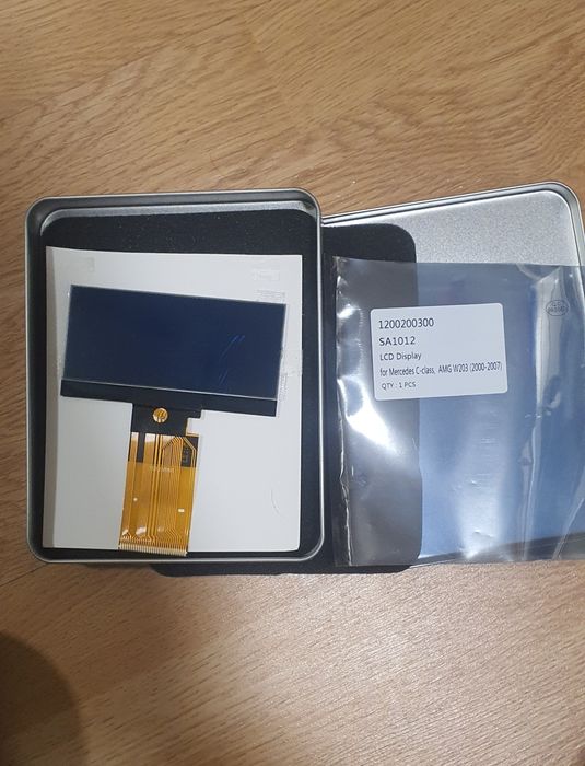 LCD display Mercedes