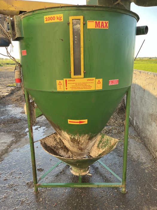 Mieszalnik paszowy Odolanów 1000kg M ROL