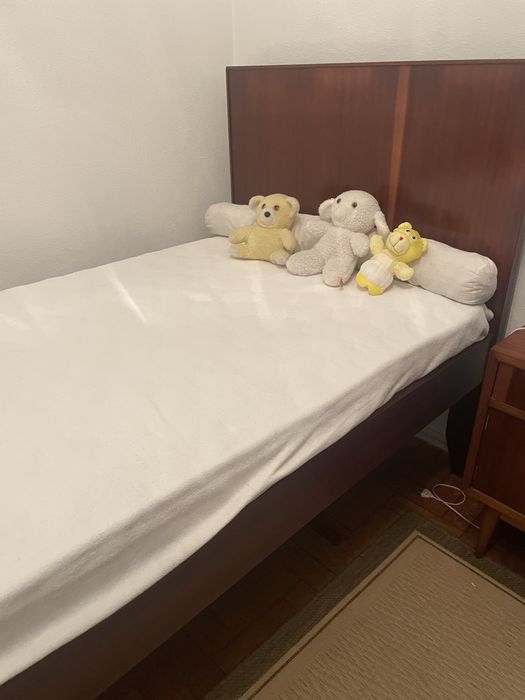 Cama de solteiro e Colchão