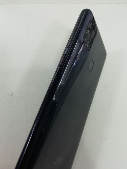 Zte Blade A7s 2020  ( POCO  (4/64гб) 5000mAh