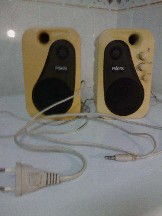 4 Colunas De Rádio Ou Computador Novas