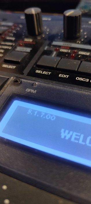 Acess Virus TI - Sintetizador "1ª Mão"