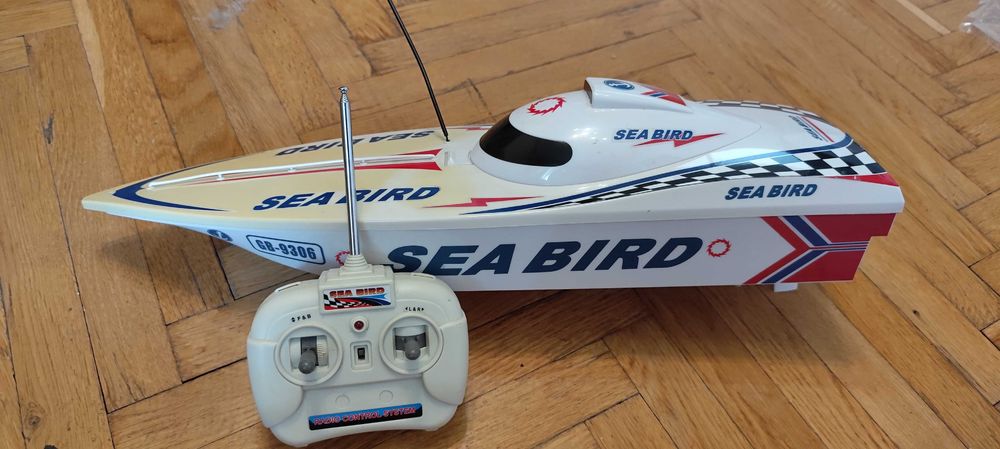 Радіокерований катер SEA BIRD GB-9306