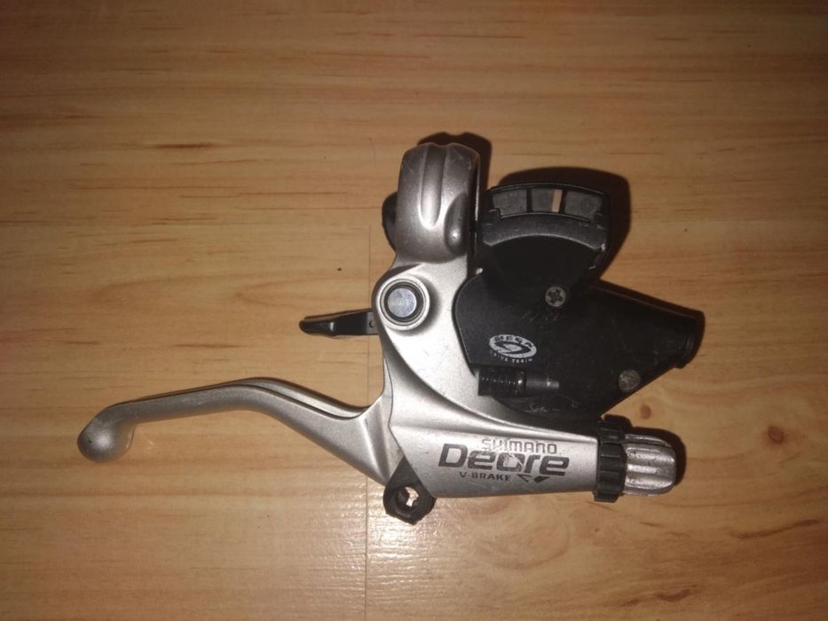 Klamkomanetka Shimano Deore ST-M510.
