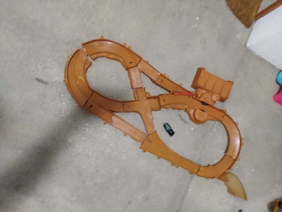 Pista de carrinhos de brincar