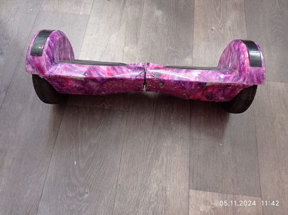 Продаю срочно гироскутер