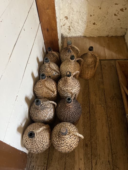 Vendo garrafoes antigos