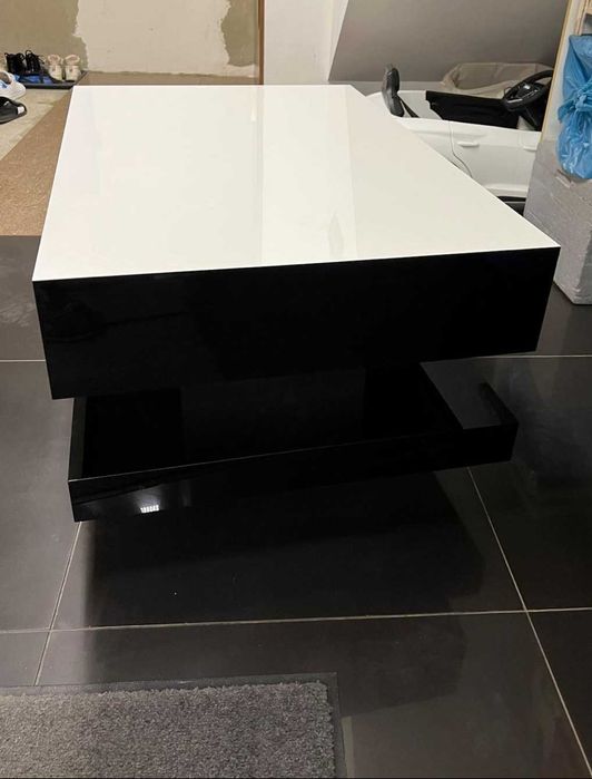 Ława ( stolik kawowy) czarno biały