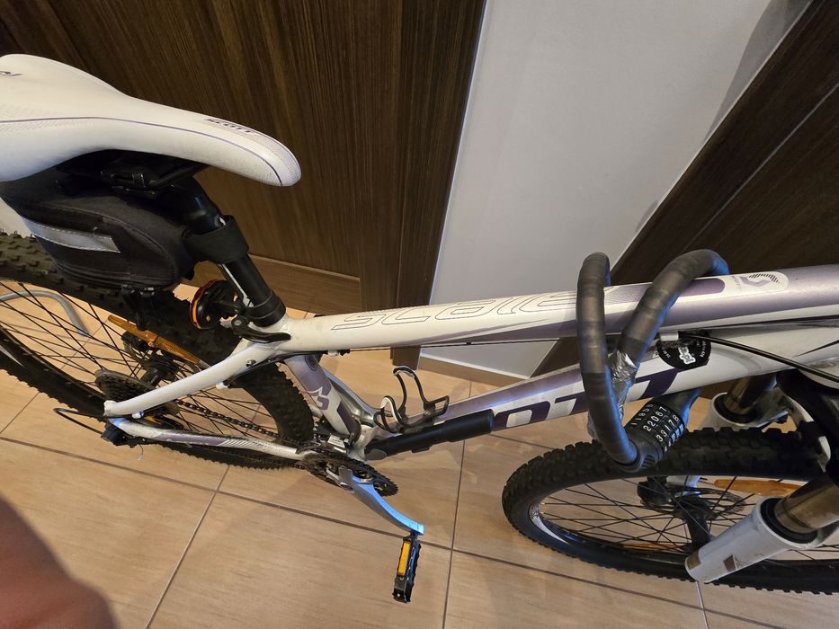 Scott rower górski 26 cali rozmiar S, 27 przerzutek