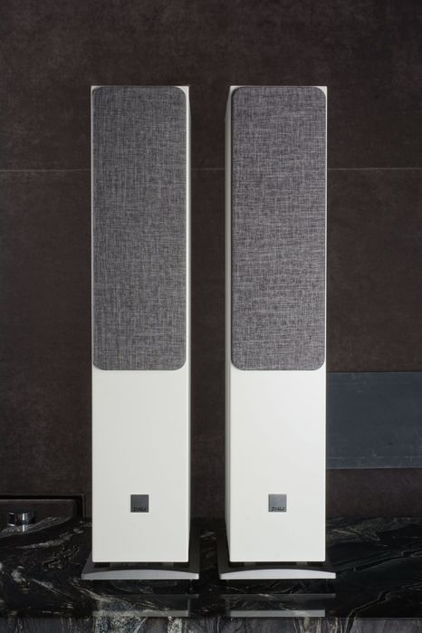 Dali OBERON 5 Biały Kolumny podłogowe 1szt Outlet