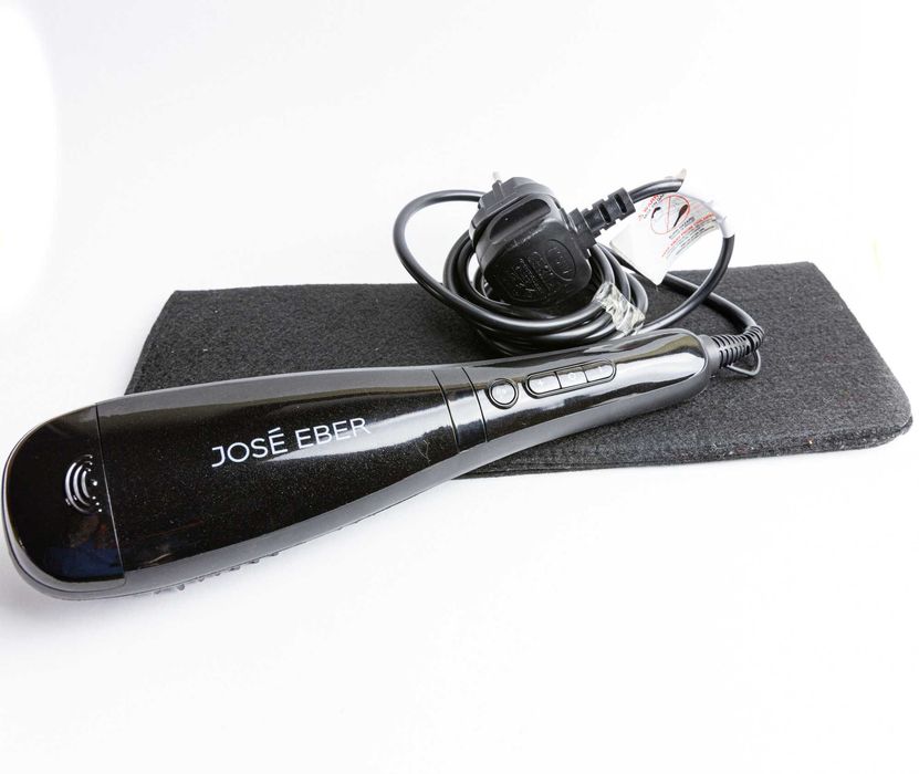 HST infusion brush - Escova de alisar a quente. Jose Eber
