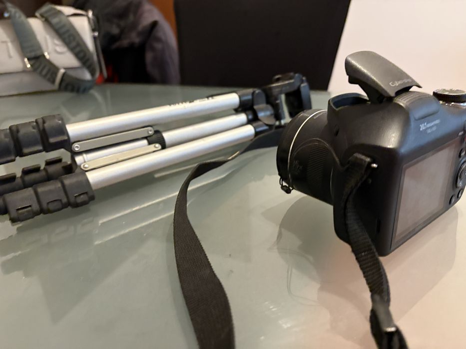 SONY  cyber shot dsc-h300