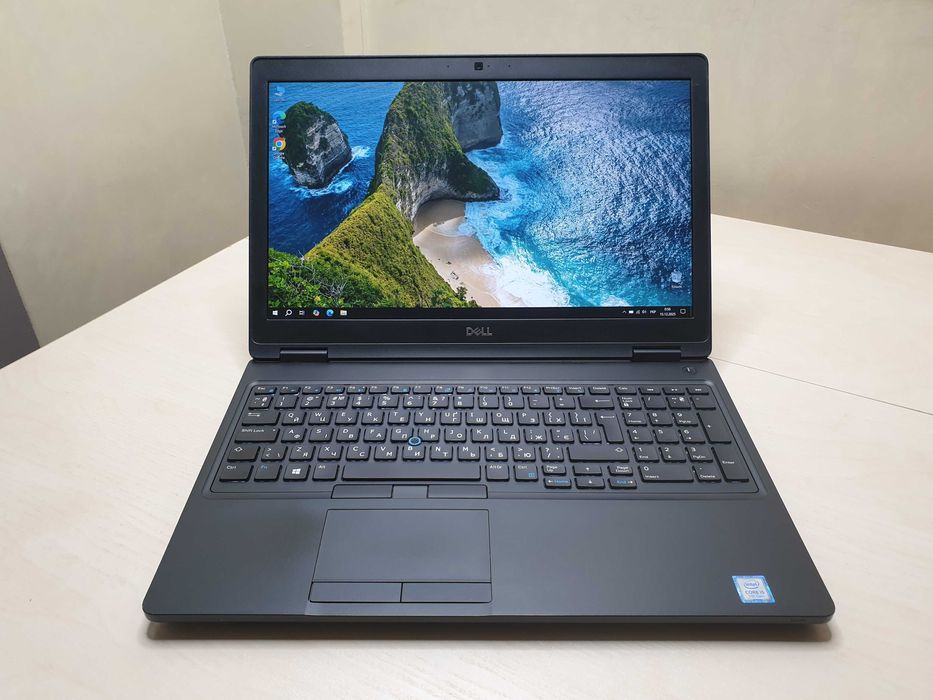Потужний ноутбук Dell /Intel Core i5-7200/RAM 12 GB/Full HD, IPS