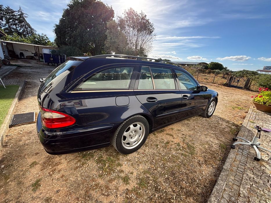 Carrinha Mercedes E220 foto 3