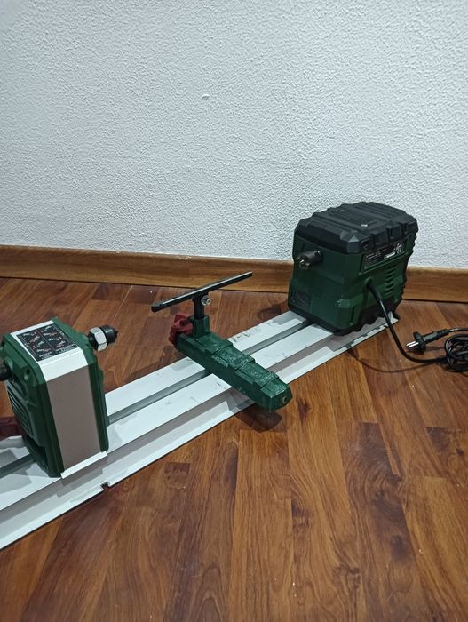 Torno Mecânico para Madeira - Parkside PDM 600 B2