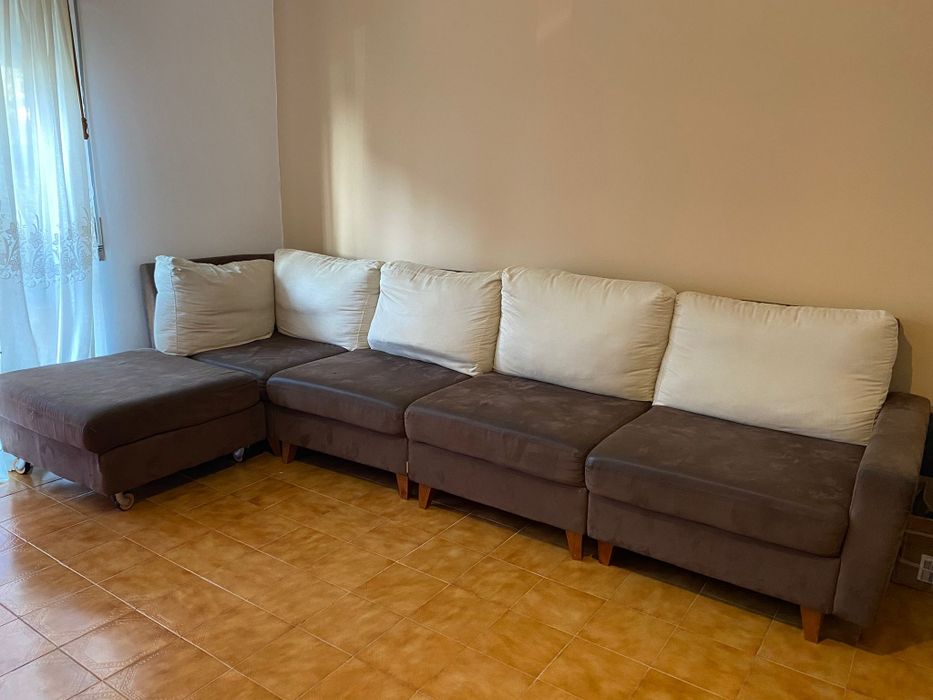 Sofá castanho 4 lugares
